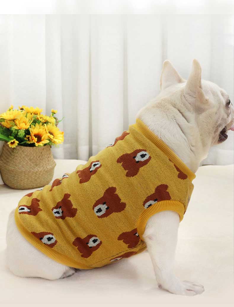 GMTPET Autumn and winter thickened dog clothes bear jacquard fat dog short body bulldog clothes thickened method bucket plus velvet vest 107-222022 www.gmtproducts.com
